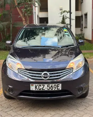 Nissan Note 2013 Maroon