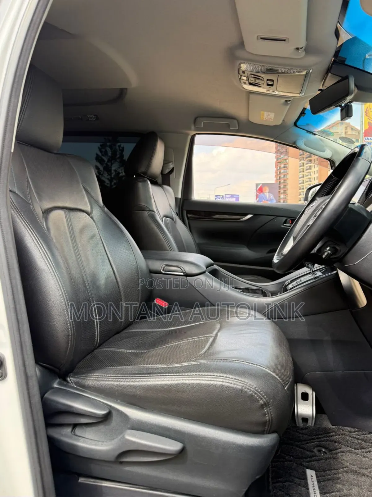 Toyota Alphard 2.5 Petrol FWD 2019 White