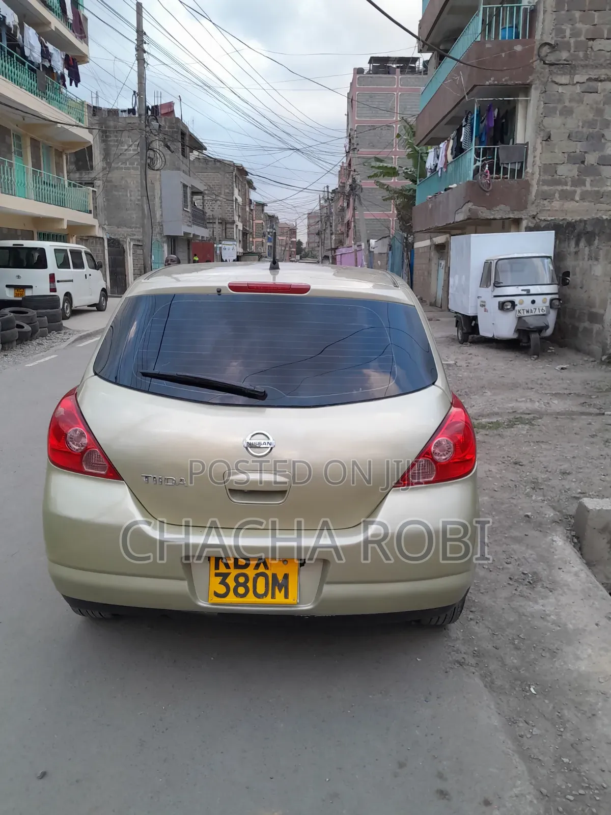 Nissan Tiida 2006 Silver