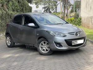 Mazda Demio 2012 Gray
