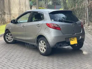 Mazda Demio 2012 Gray