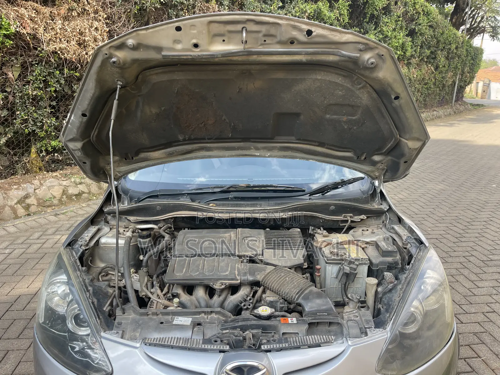 Mazda Demio 2012 Gray