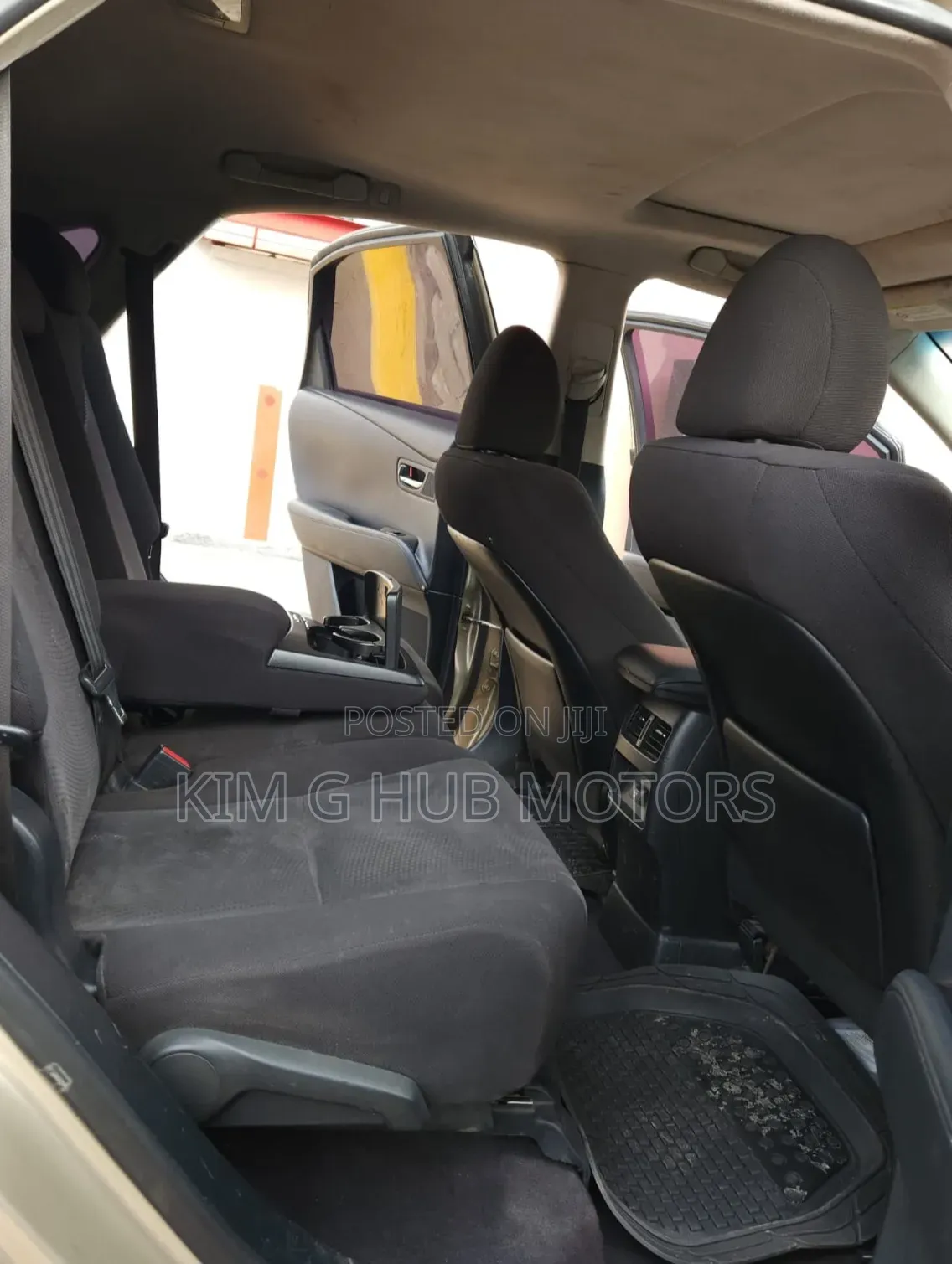Lexus RX 2011 Gold