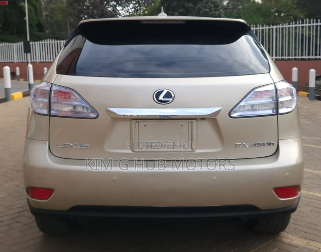 Lexus RX 2011 Gold