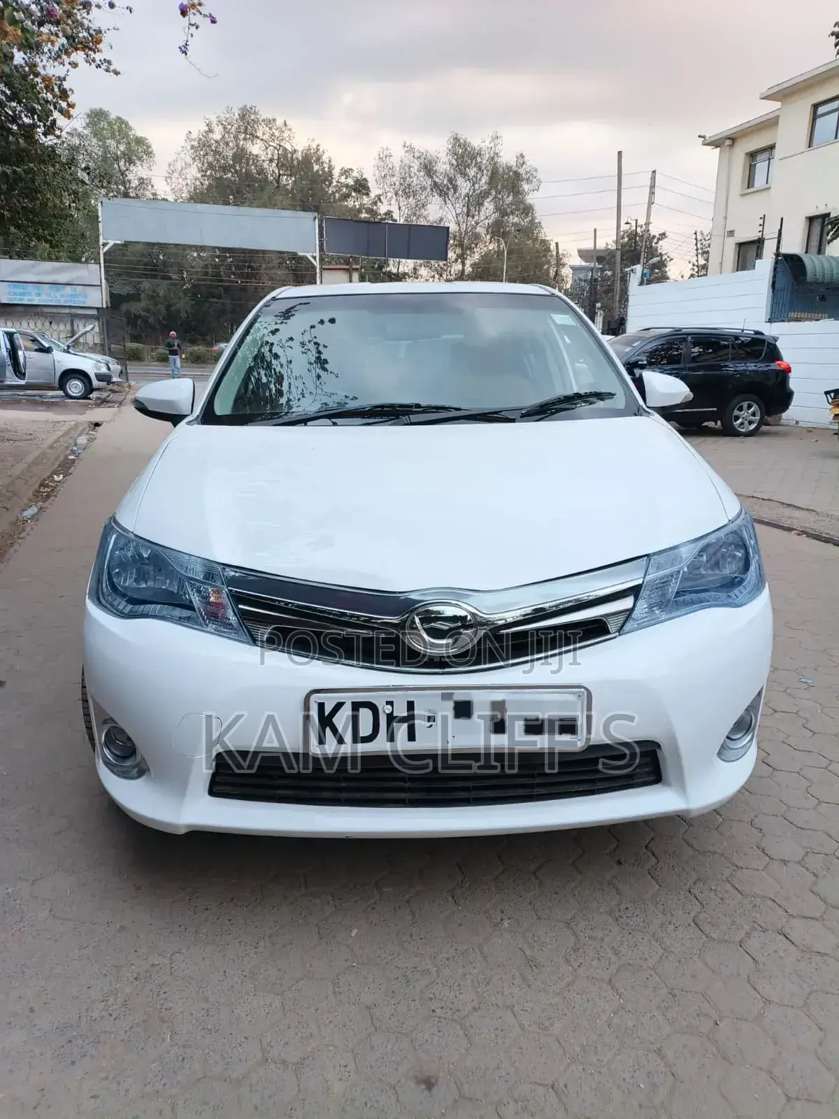 Toyota Axio 2014 White
