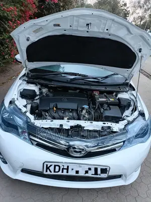 Toyota Axio 2014 White