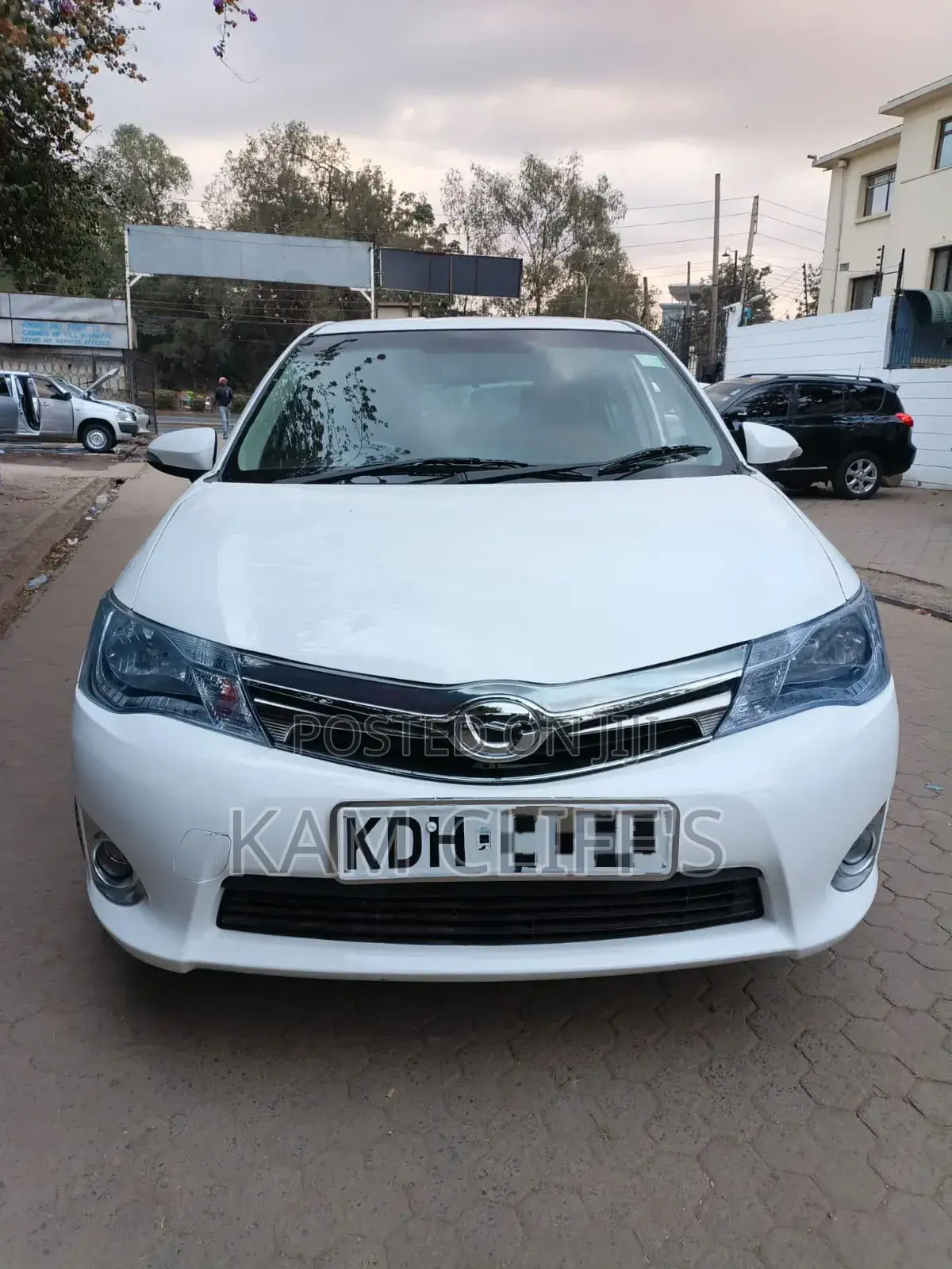 Toyota Axio 2014 White