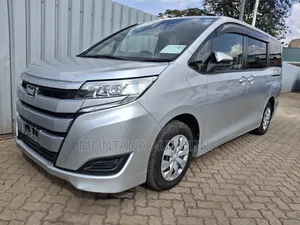 Toyota Noah 2.0 FWD (8 Seater) 2020 Silver