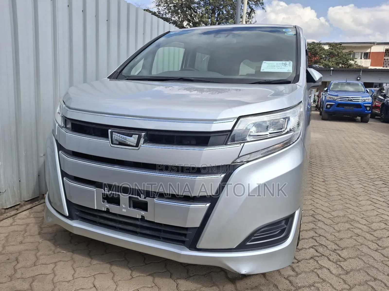 Toyota Noah 2.0 FWD (8 Seater) 2020 Silver