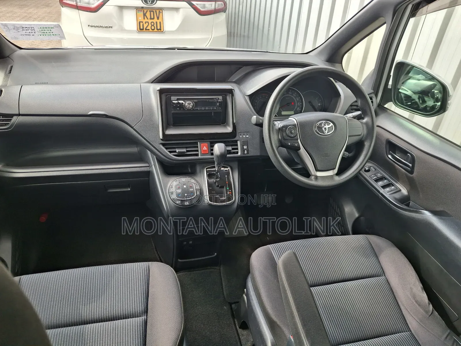 Toyota Noah 2.0 FWD (8 Seater) 2020 Silver