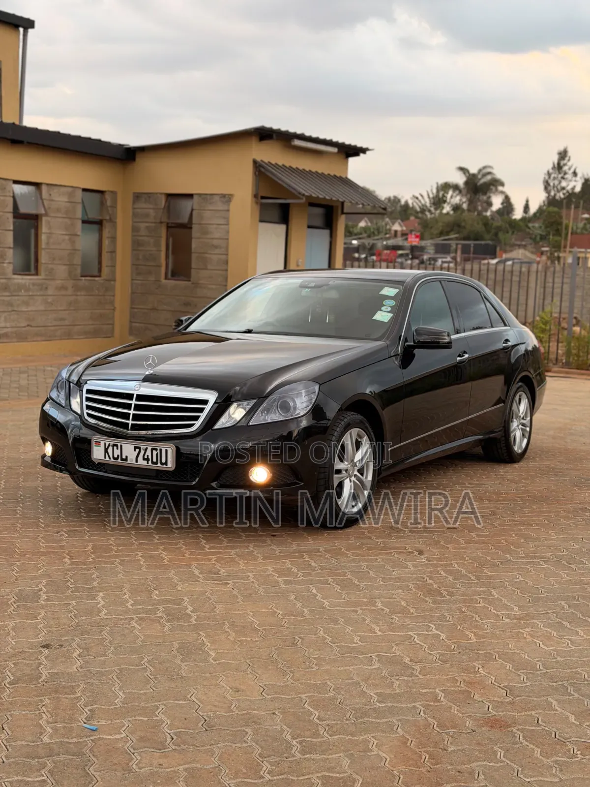 Mercedes-Benz E350 2010 Black