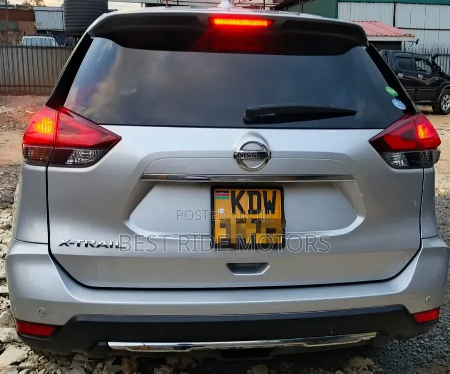 Nissan X-Trail 2018 Silver