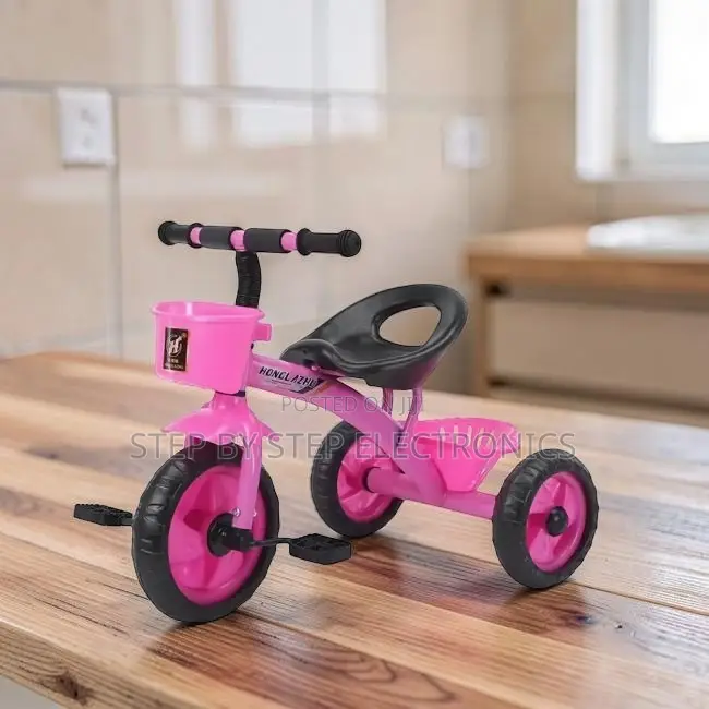Smooth-Riding Easy-Steer Toddlers Kids Bike Bicycle Tricycle