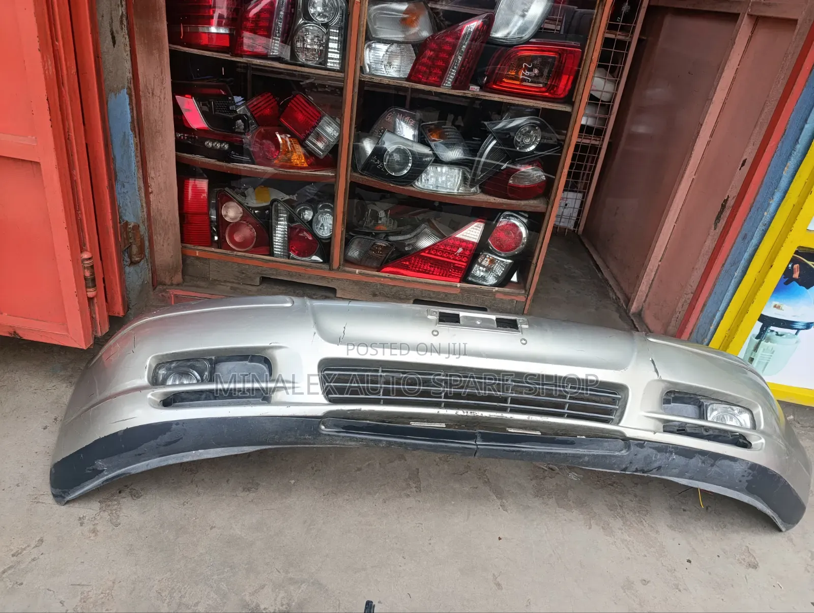 Avensis Front Bumper Complete With Foglights, Cover and Grill
