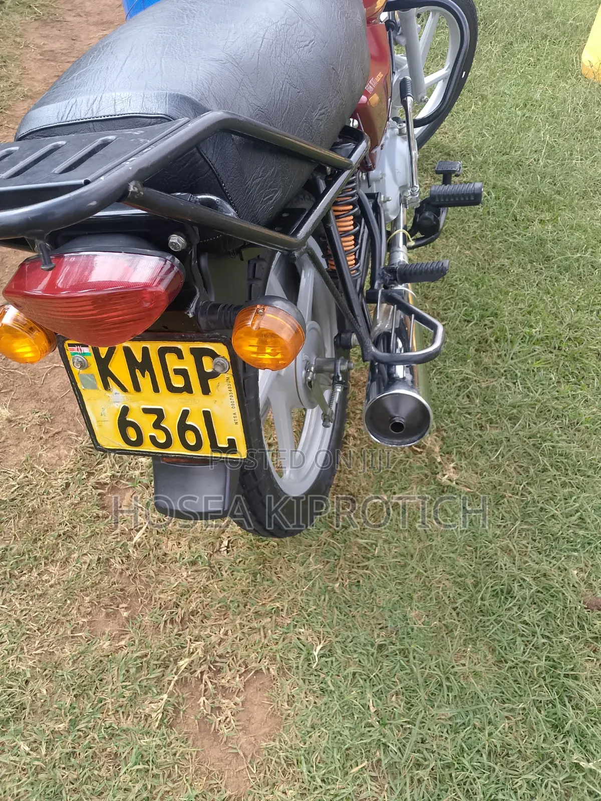 Bajaj Boxer 100 2025 Red