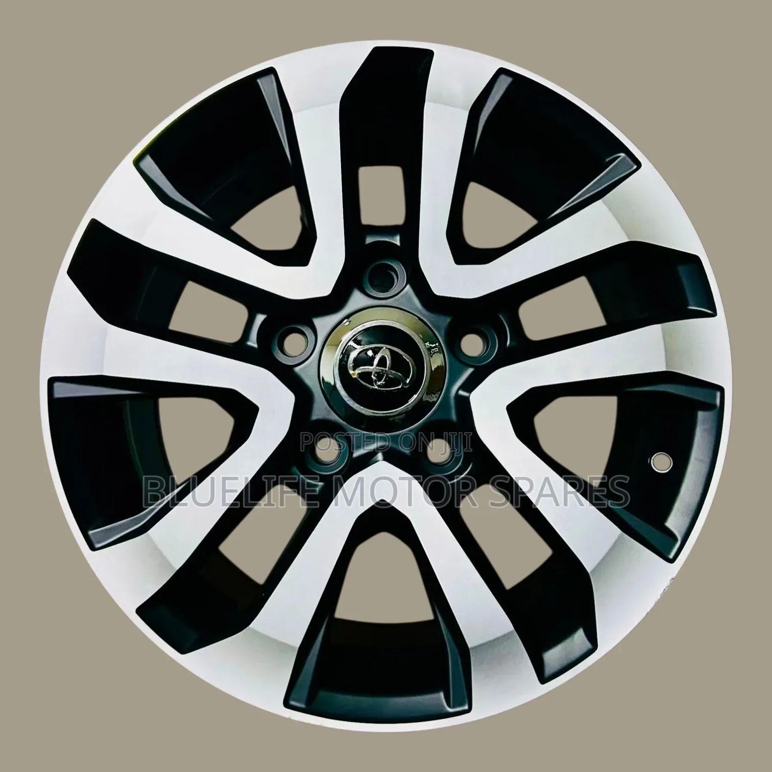 Size 18 Rims for Land Cruiser V8/Lc200 Series.