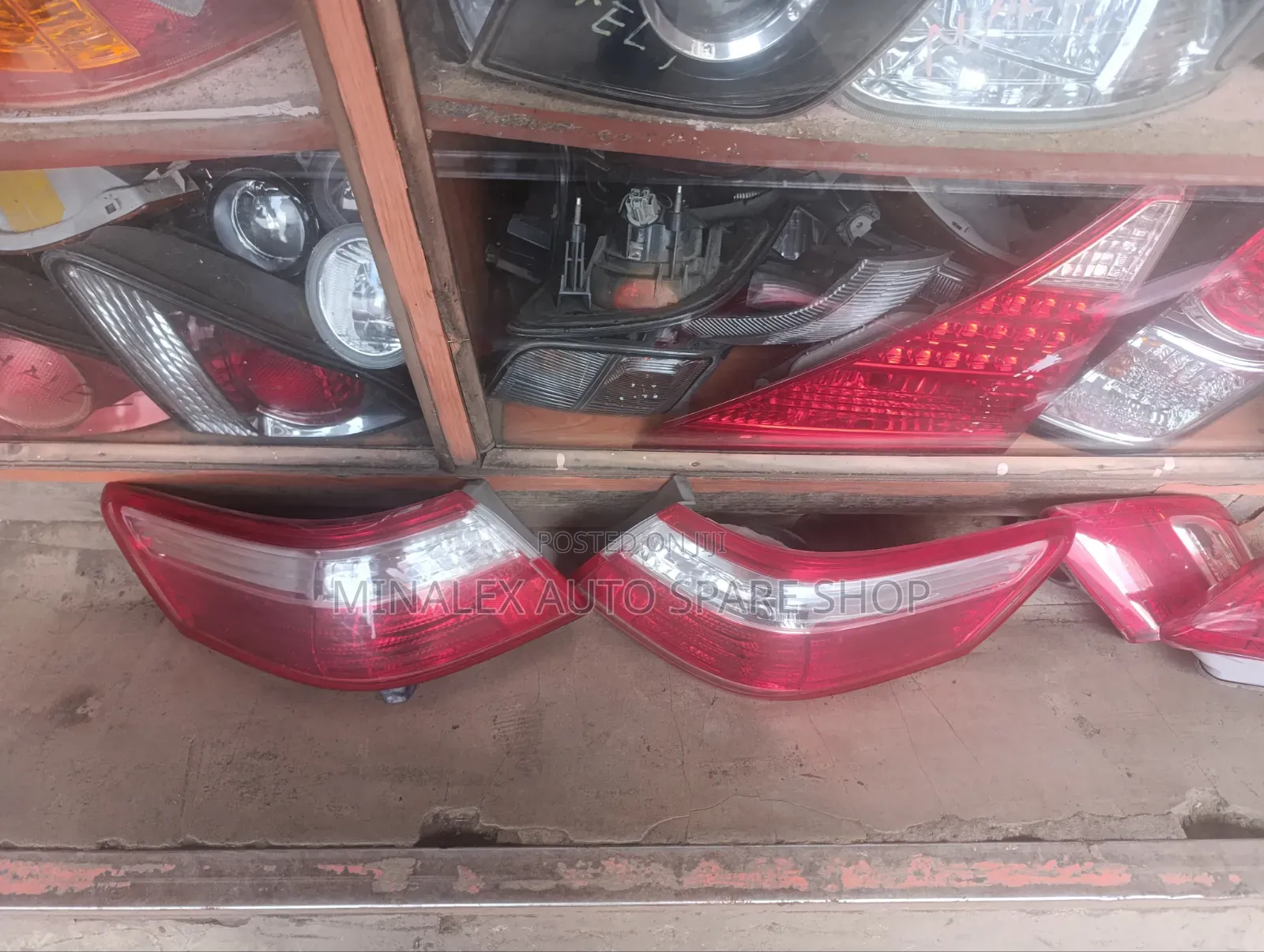 Camry Backlight Year 2008-2010 Complete With Bulb