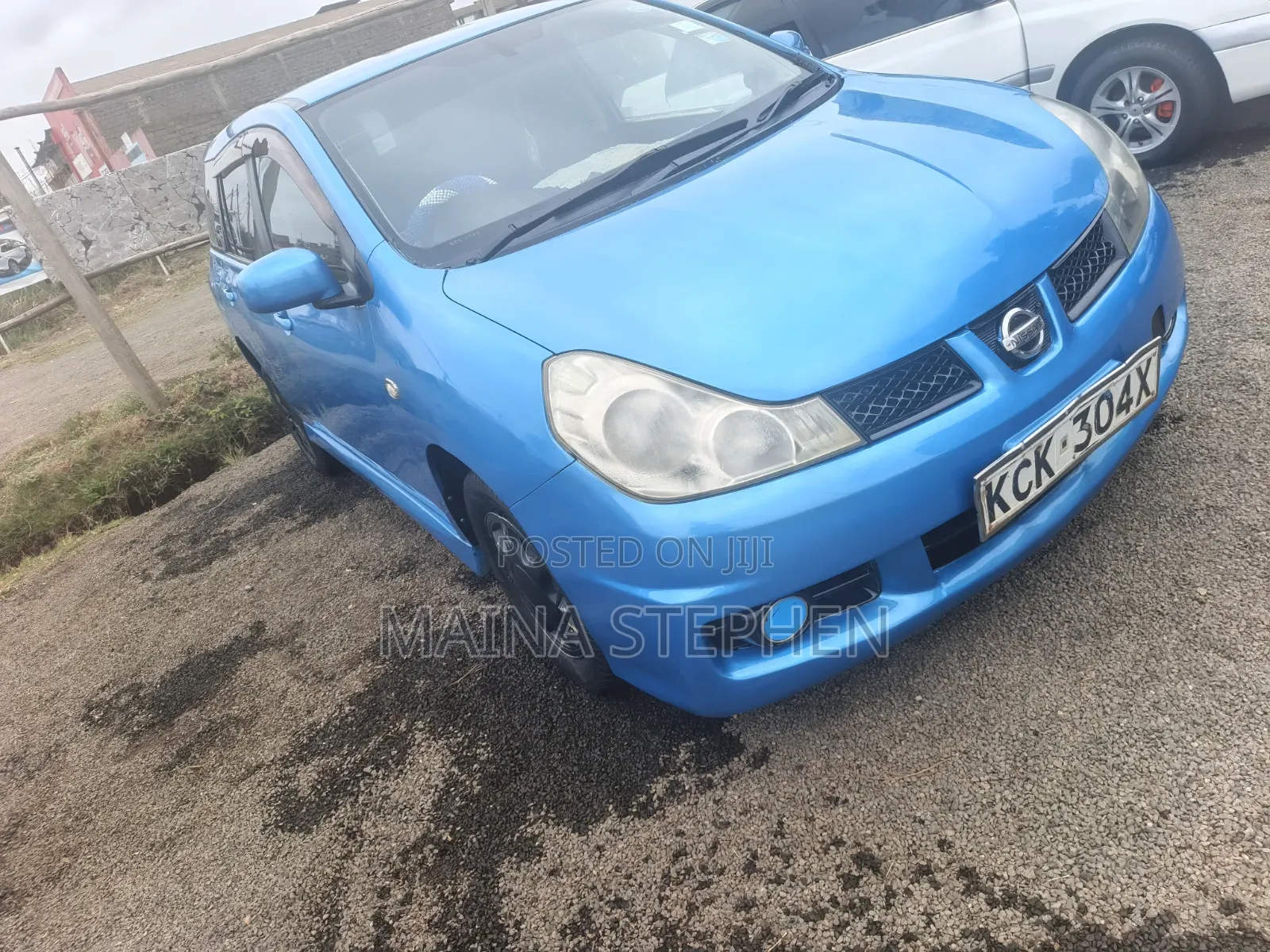 Nissan Wingroad 2010 Blue
