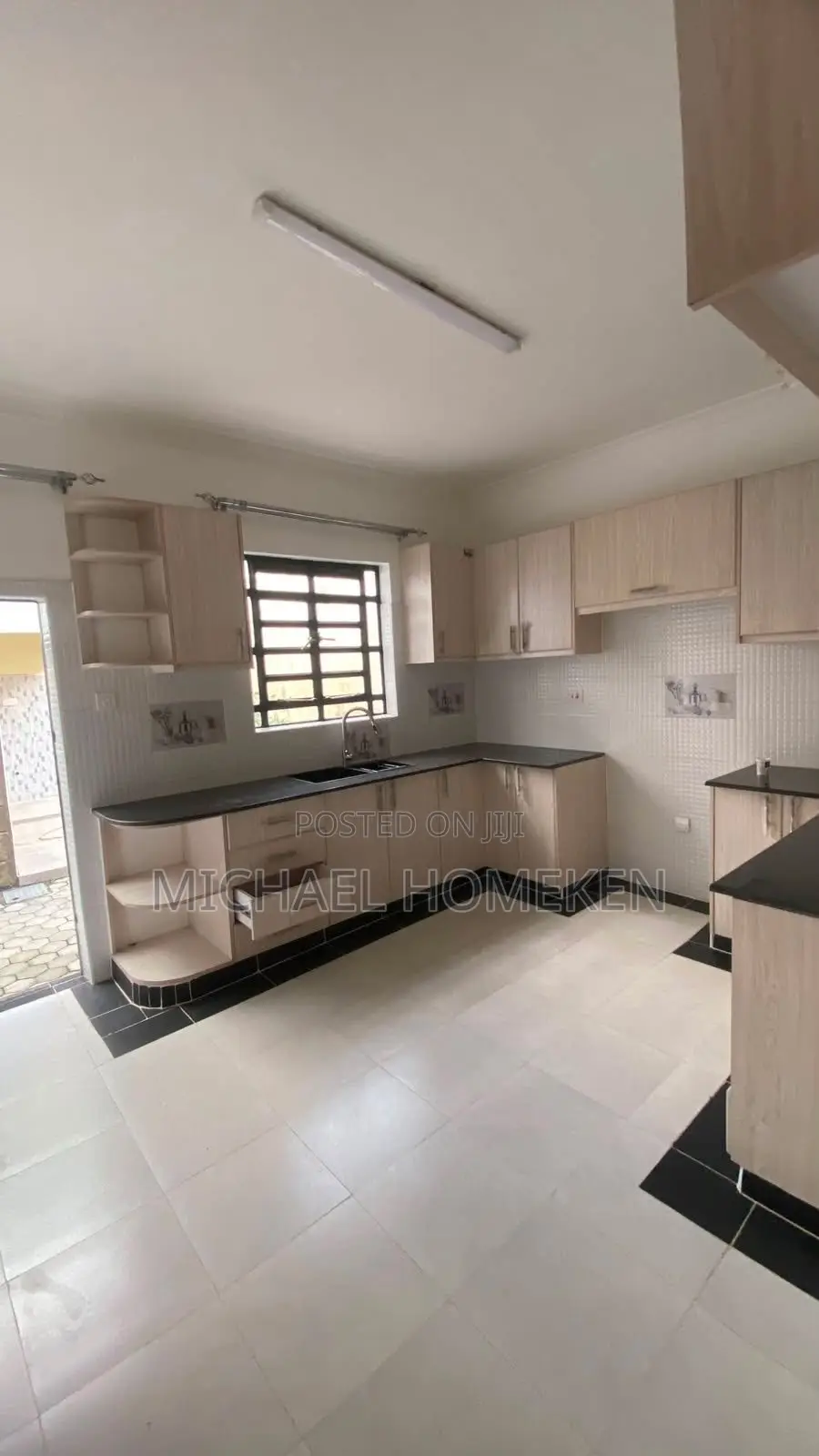 4bdrm Maisonette in Ongata Rongai, Nkoroi for sale
