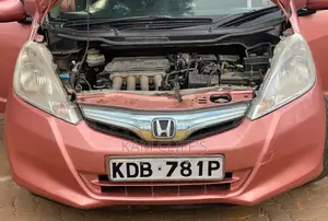 Honda Fit 2013 Pink