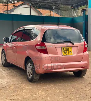 Honda Fit 2013 Pink
