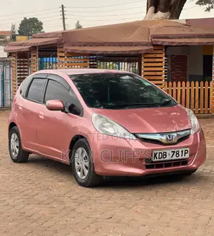 Honda Fit 2013 Pink