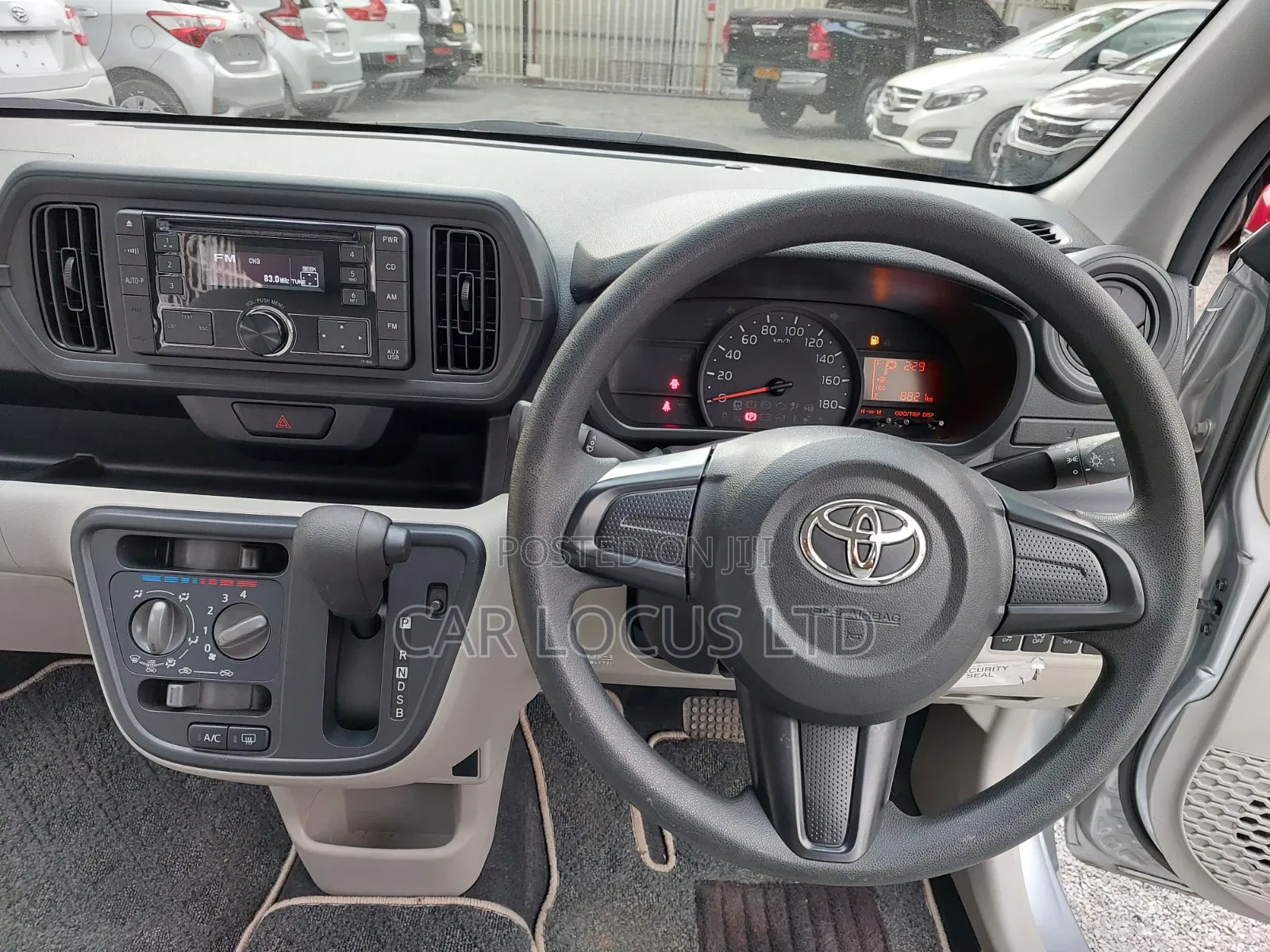 Toyota Passo 2018 Silver