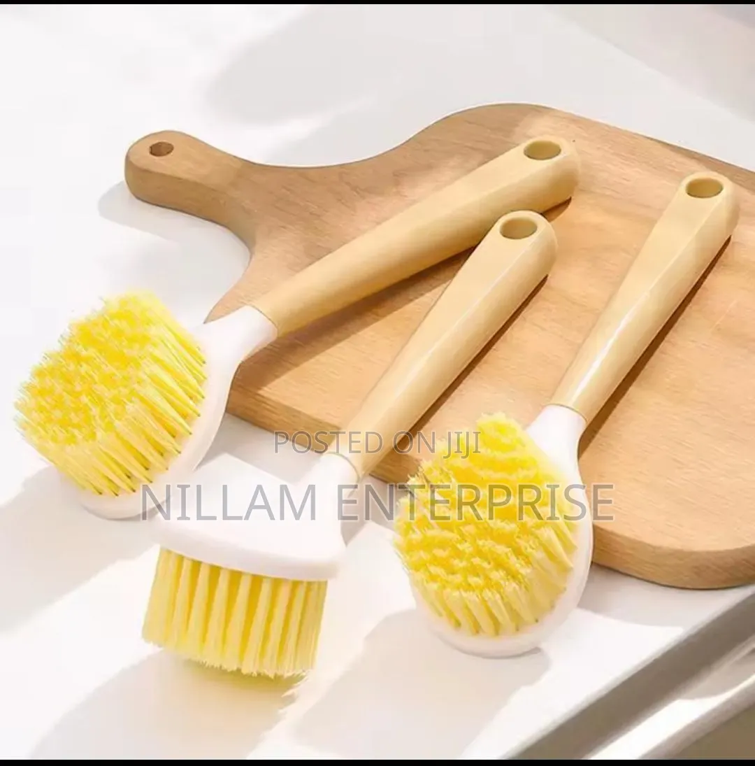Bamboo Handle Multipurpose Brush*