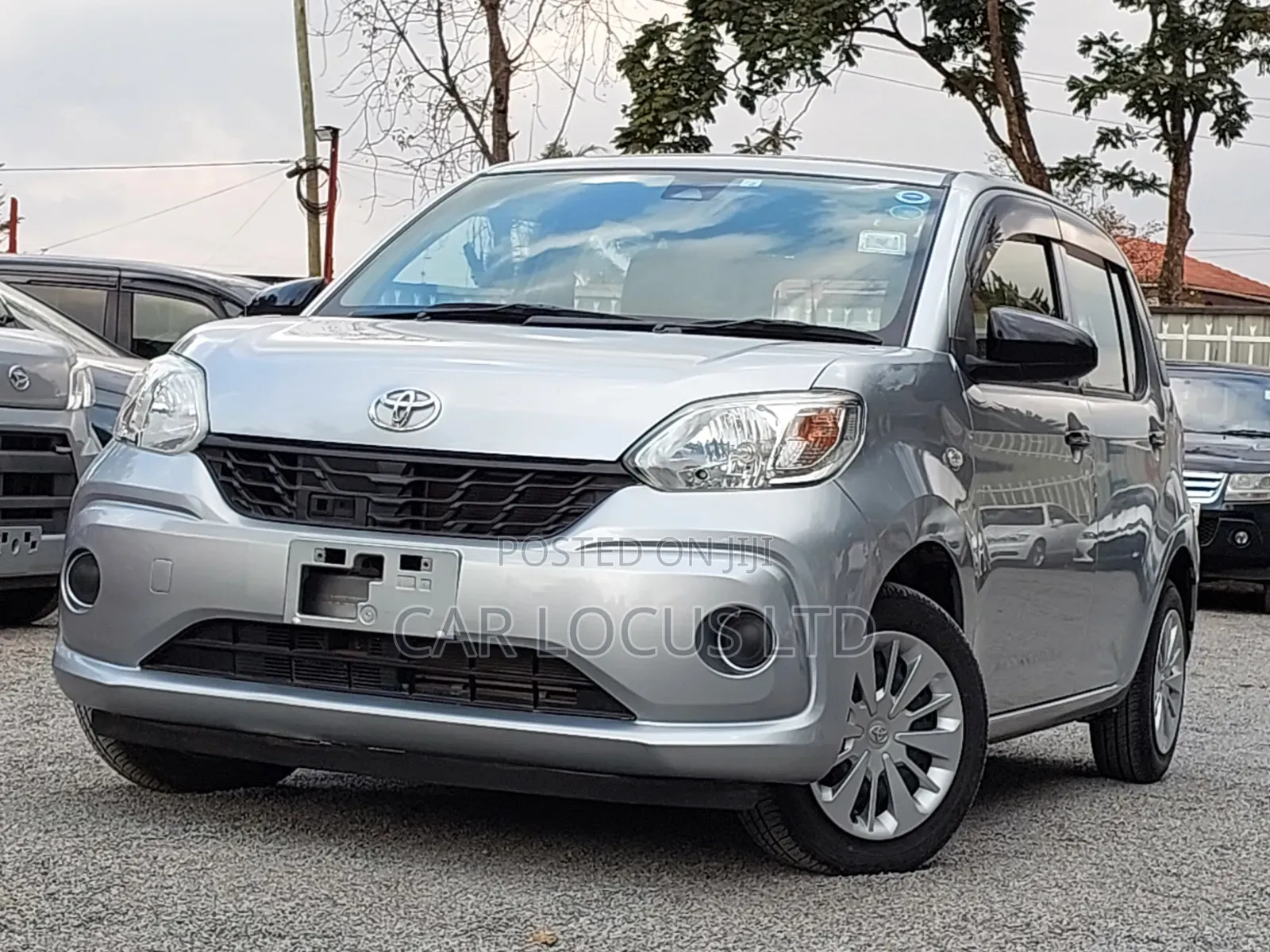 Toyota Passo 2018 Silver
