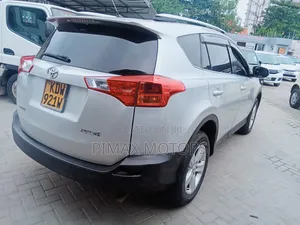 Toyota RAV4 2014 Silver