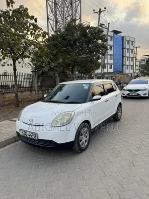 Mazda Verisa 2014 White
