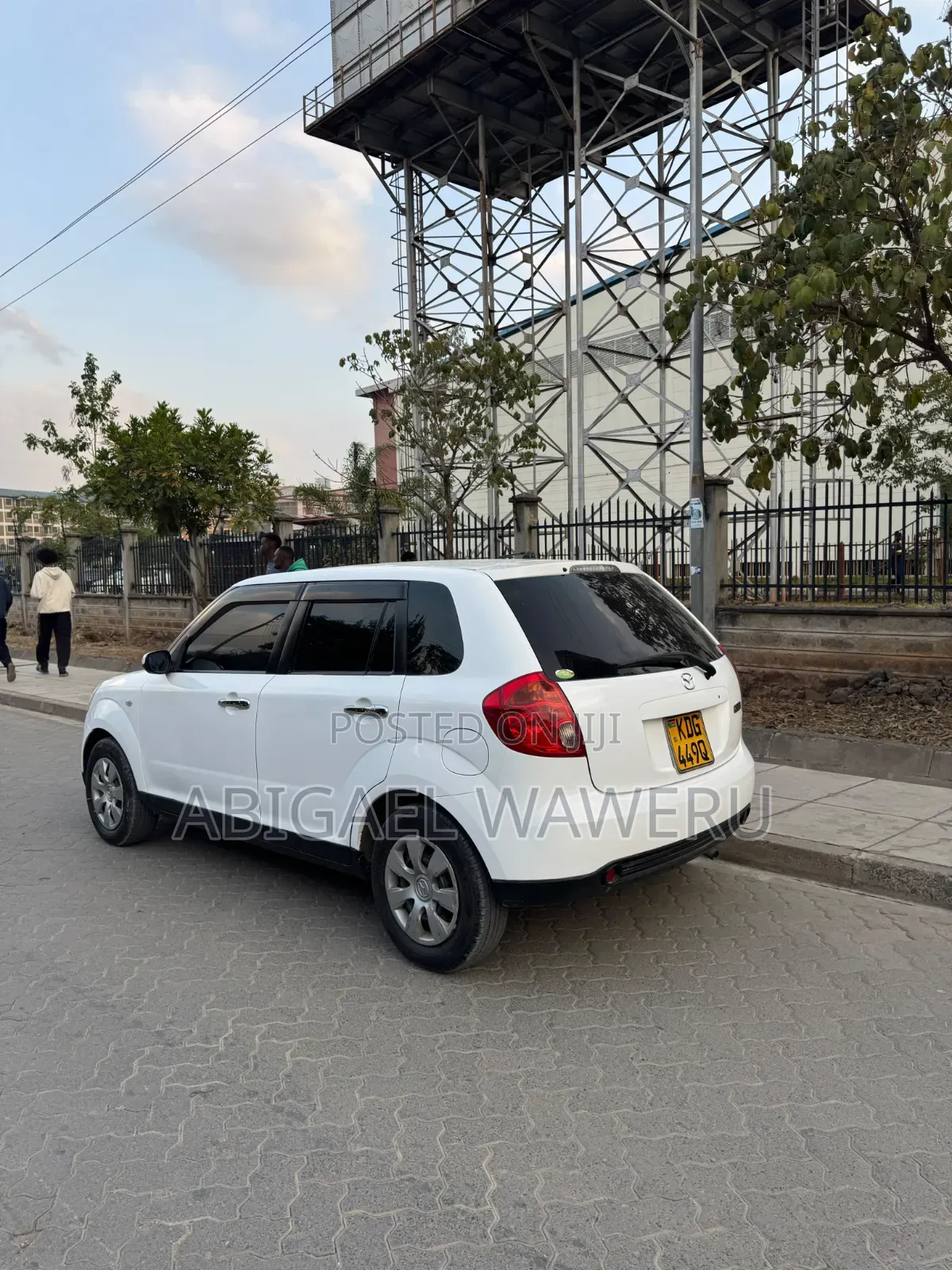 Mazda Verisa 2014 White