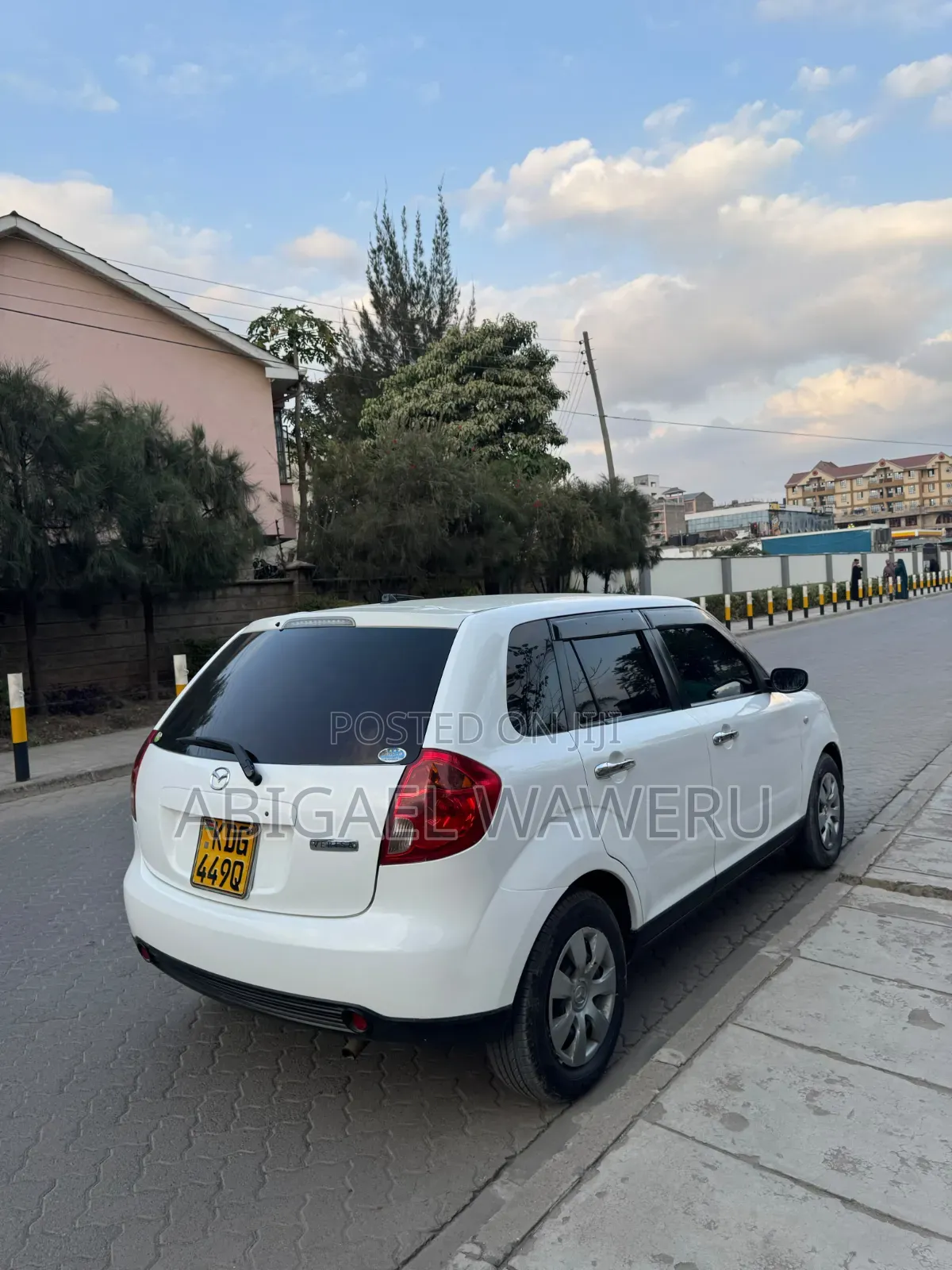 Mazda Verisa 2014 White