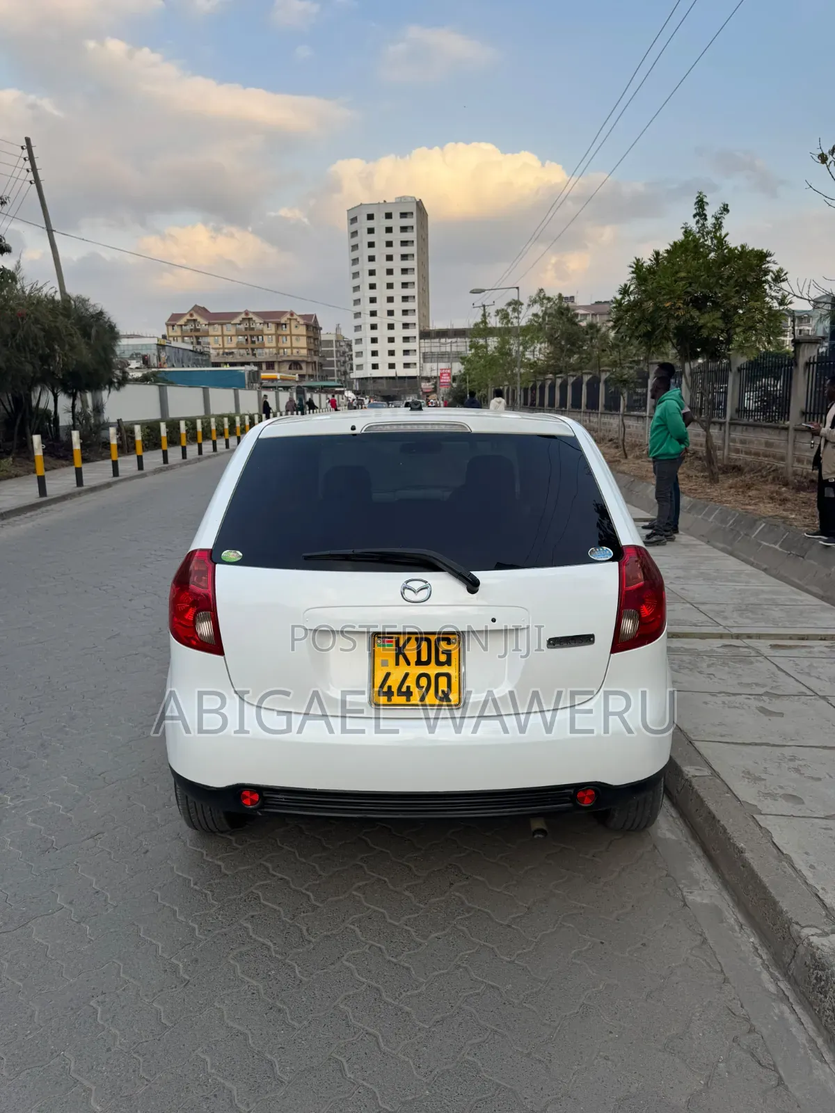 Mazda Verisa 2014 White