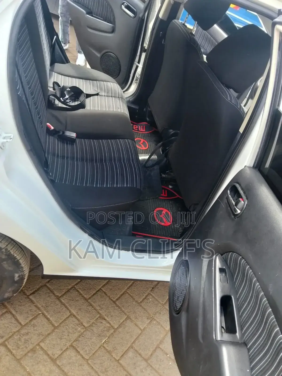 Mazda Demio 2010 White