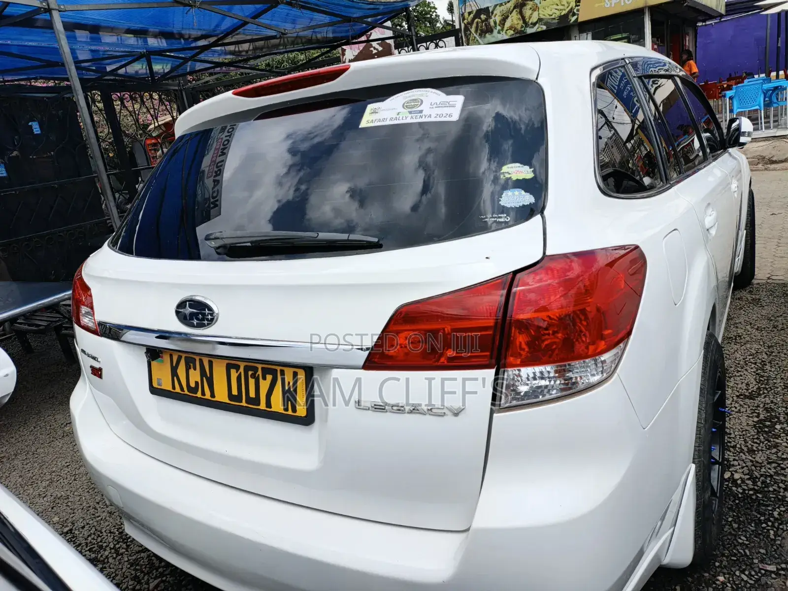 Subaru Legacy 2010 White
