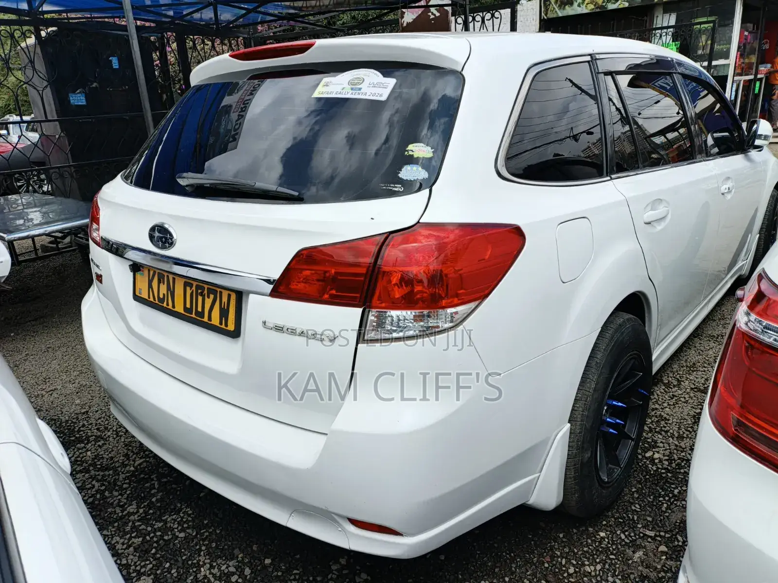 Subaru Legacy 2010 White