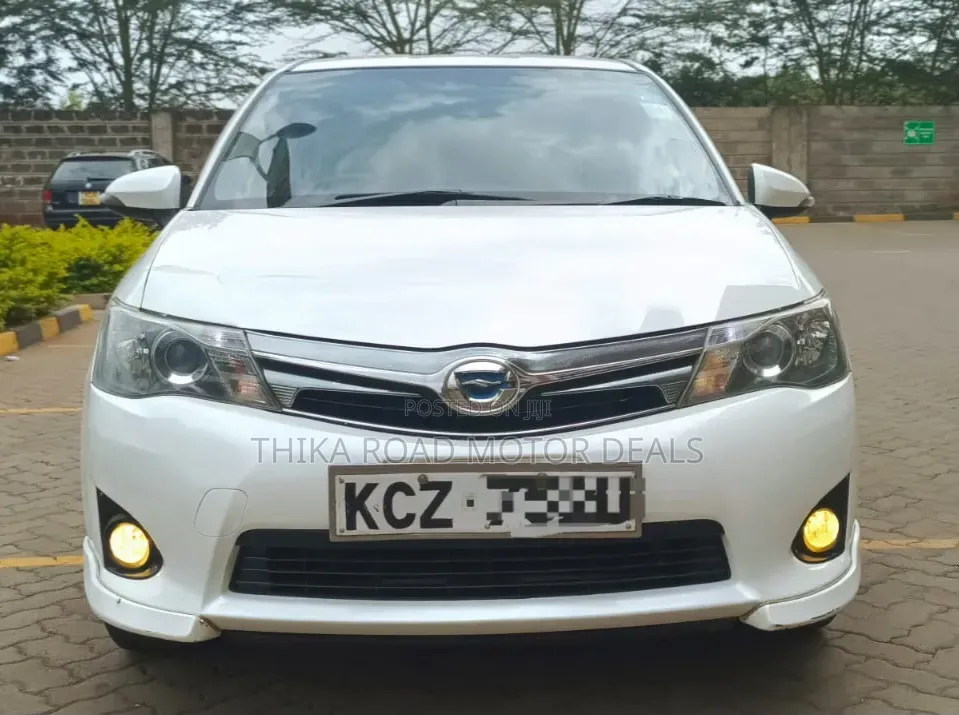 Toyota Corolla Fielder 2013 White