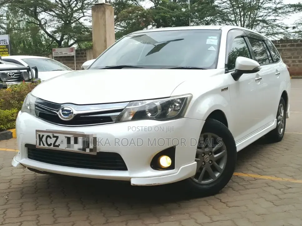 Toyota Corolla Fielder 2013 White