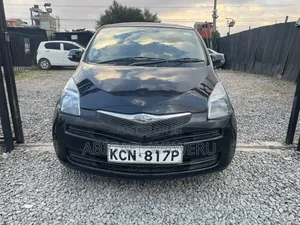 Toyota Ractis 2011 Black