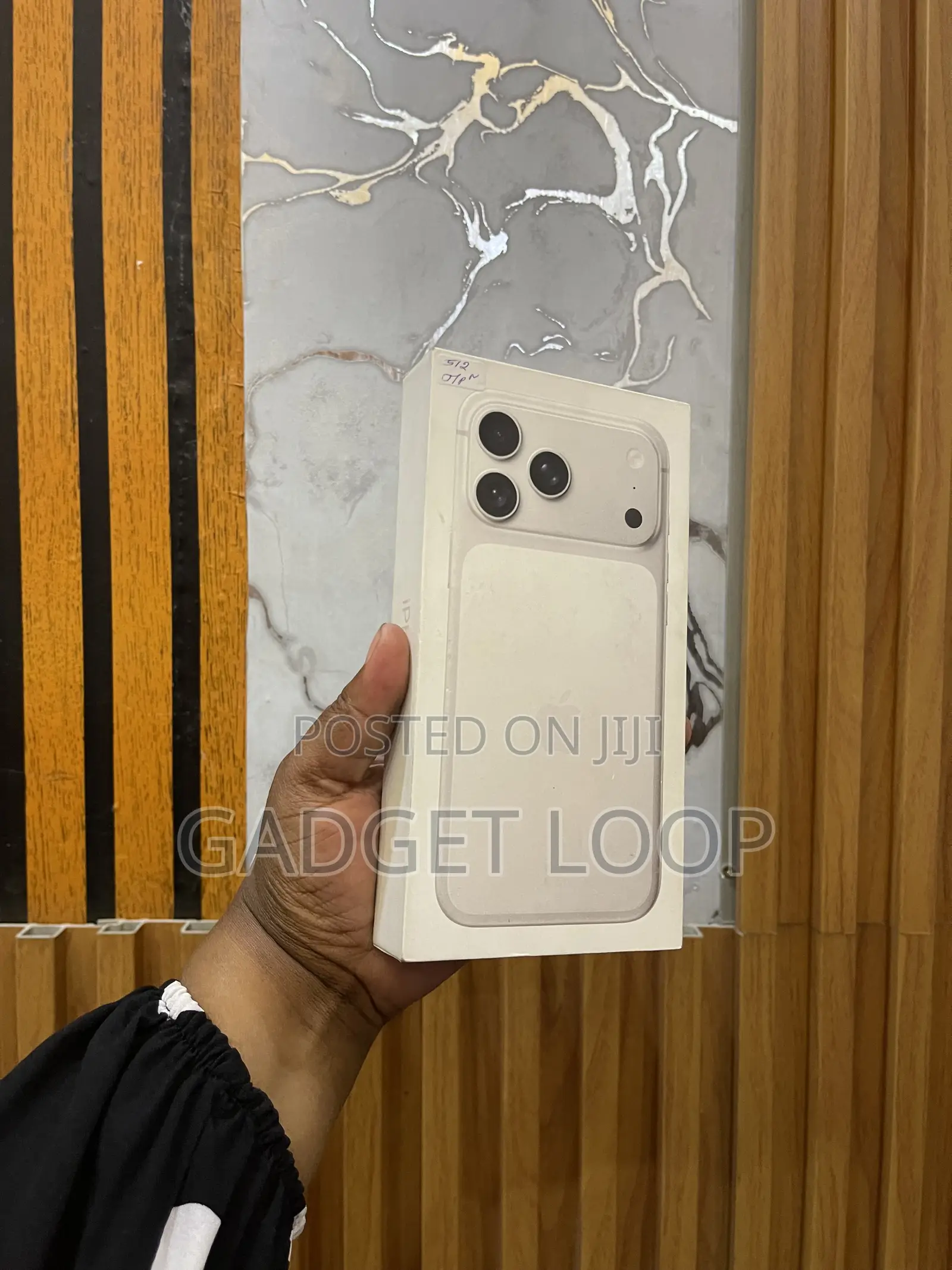New Apple iPhone 17 Pro Max 256 GB Silver