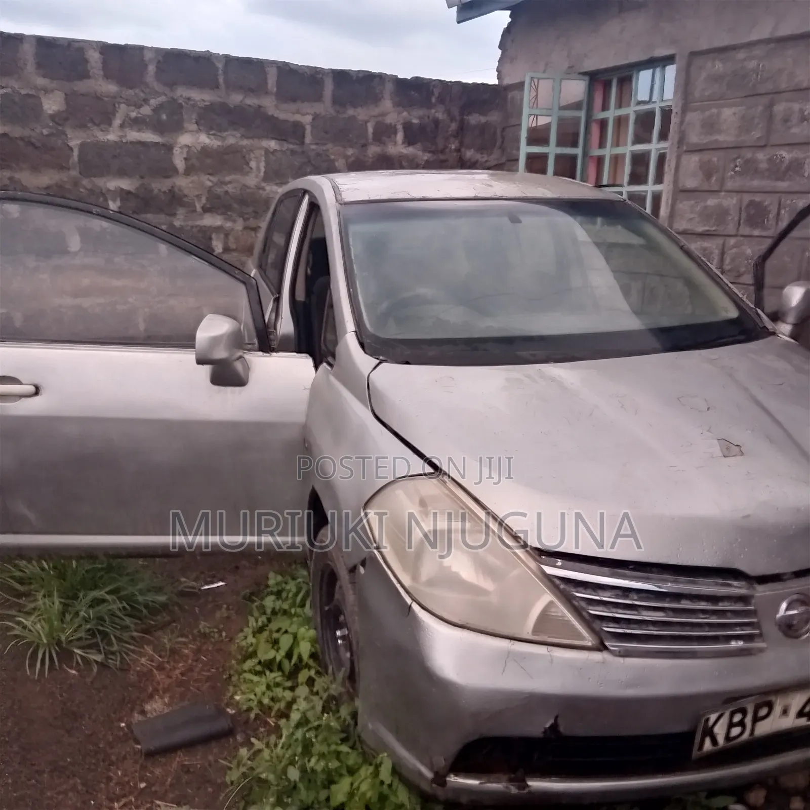 Nissan Tiida 2005 Silver