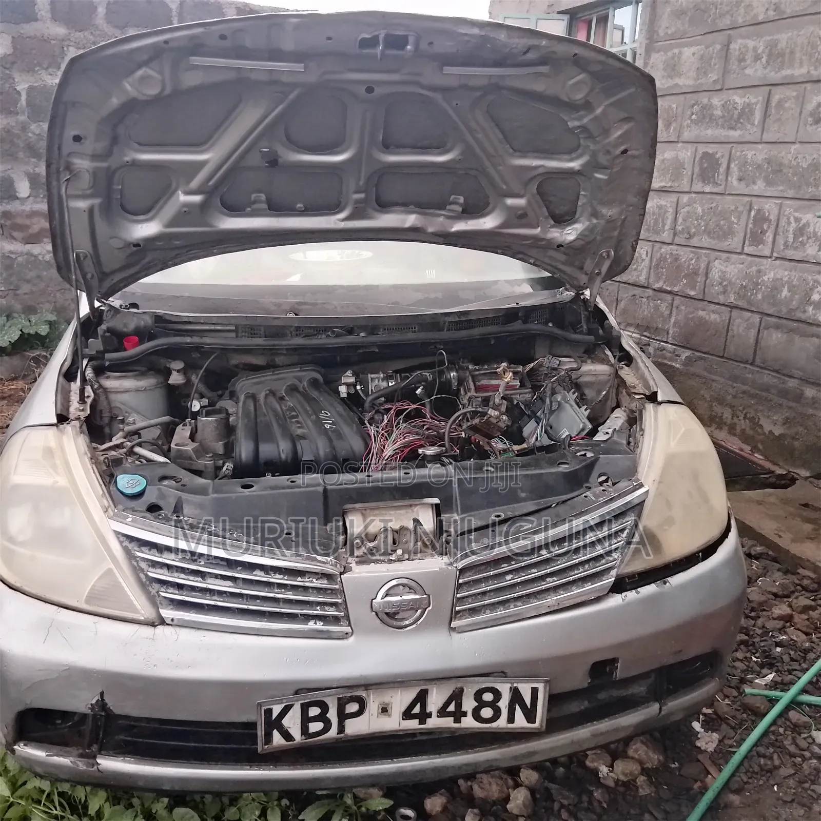 Nissan Tiida 2005 Silver