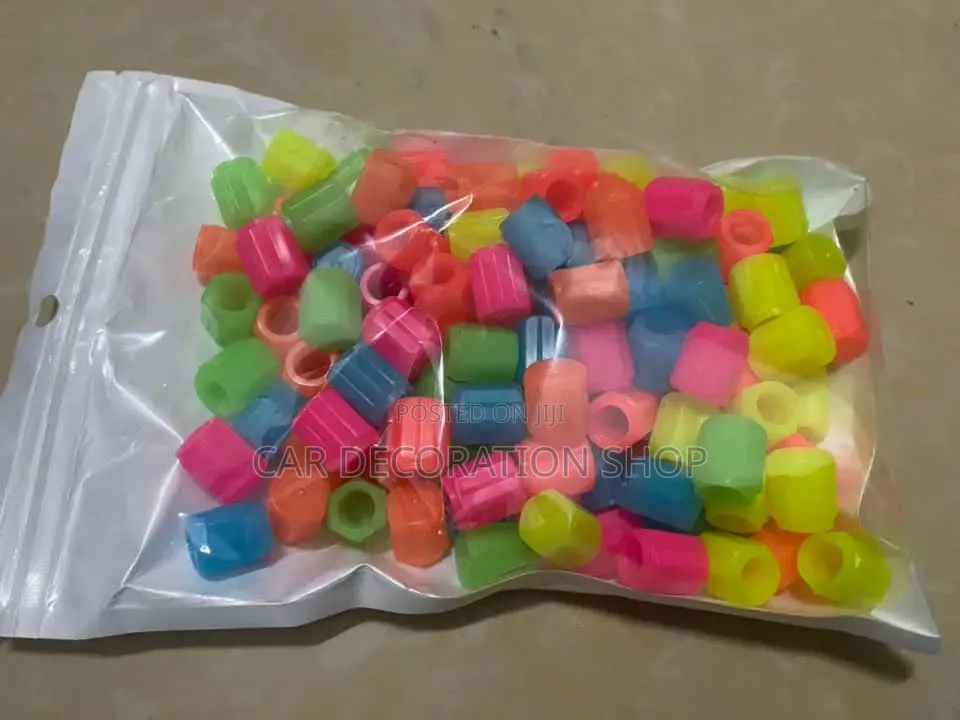 Multi Colored Luminous /Florescent Plastic Tire Valve Caps