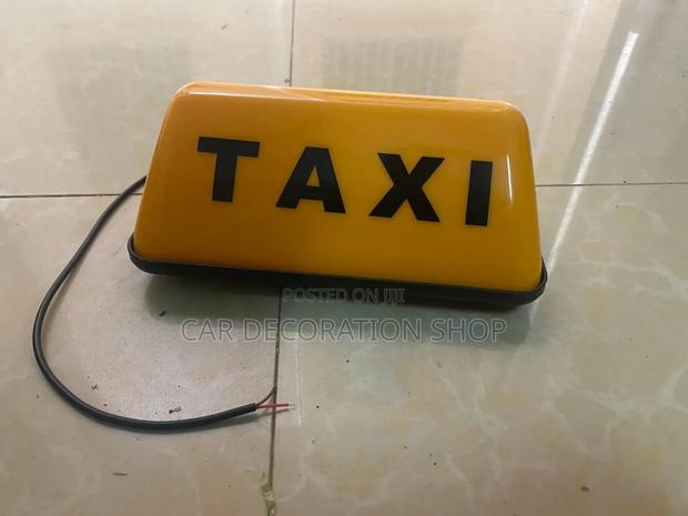 12v Yellow Roof Attachment Magnetic Base Housing Taxi Lamp