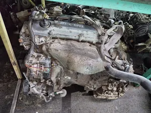 Engine/Gearbox 2wd 2AZ Complete
