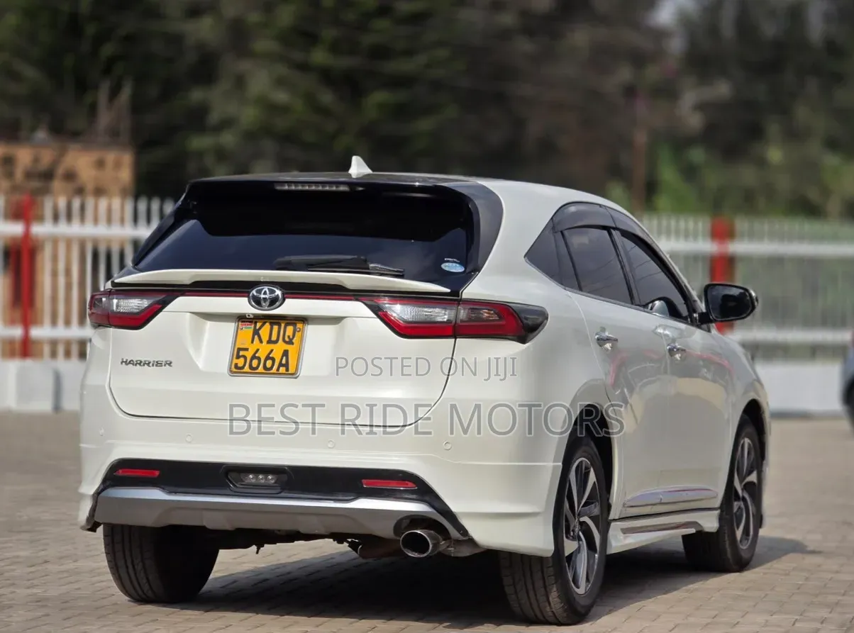 Toyota Harrier 2017 Pearl