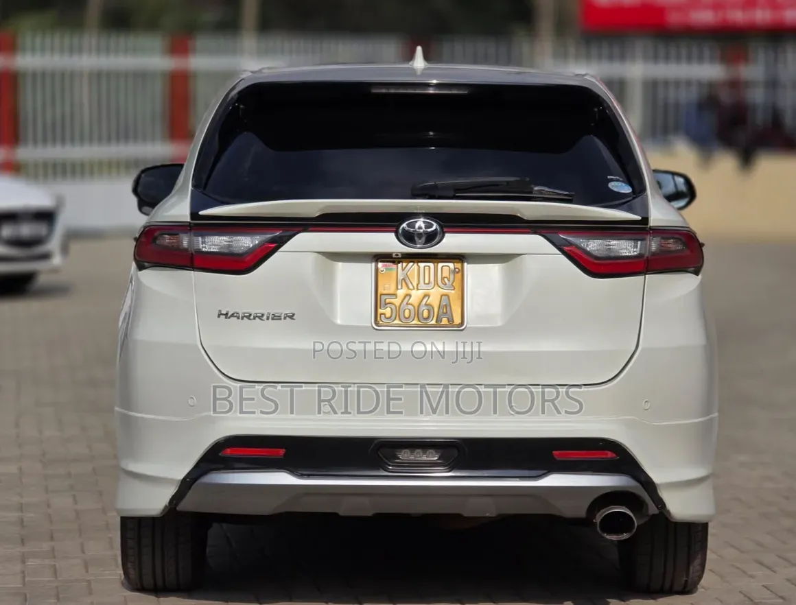 Toyota Harrier 2017 Pearl