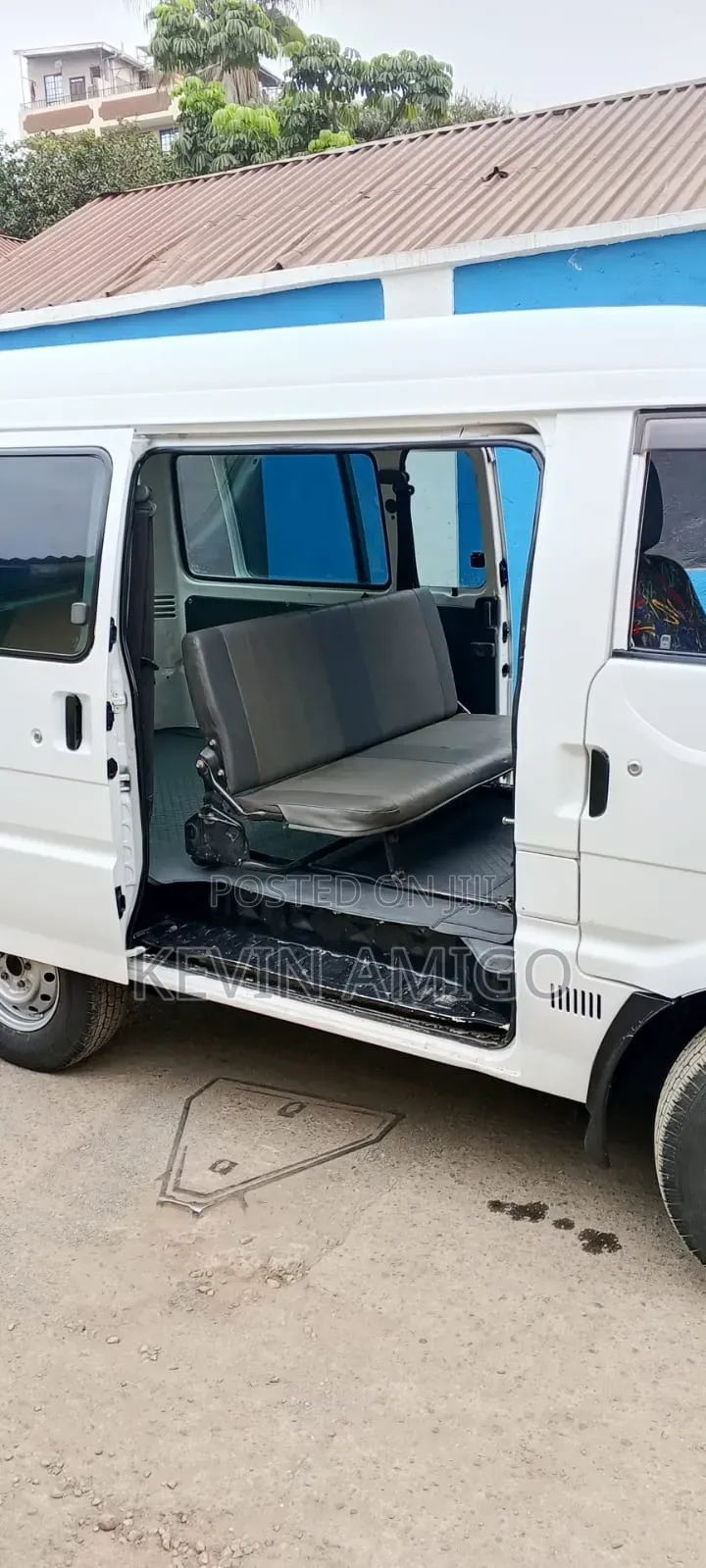 Nissan Vanette 2014 White