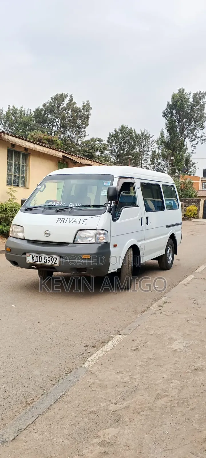 Nissan Vanette 2014 White